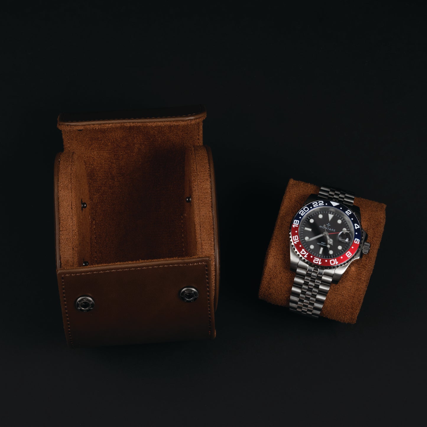 BROWN TRAVEL ROLL